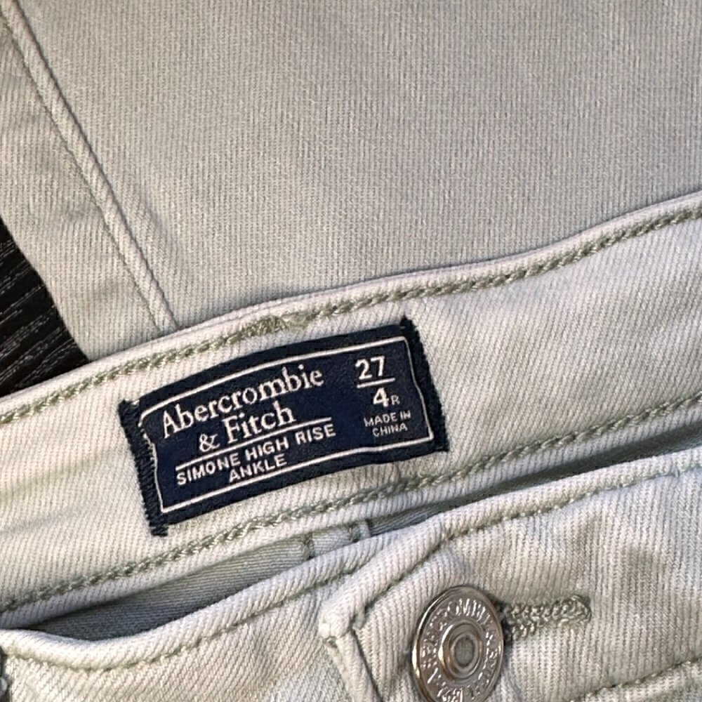 Abercrombie & Fitch Simone Ankle High Rise - Picture 5 of 6